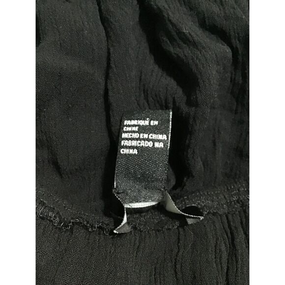 Forever 21 Floral Embroidery Ruffle Black Romper MED - Picture 5 of 5